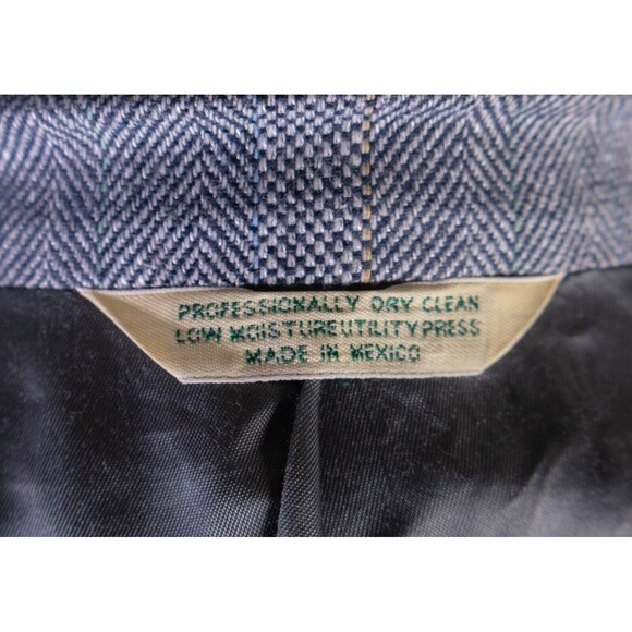 Evan Picone Blue Herringbone Wool Blend Two Button Two Piece Suit Size: 42R - Picture 13 of 14